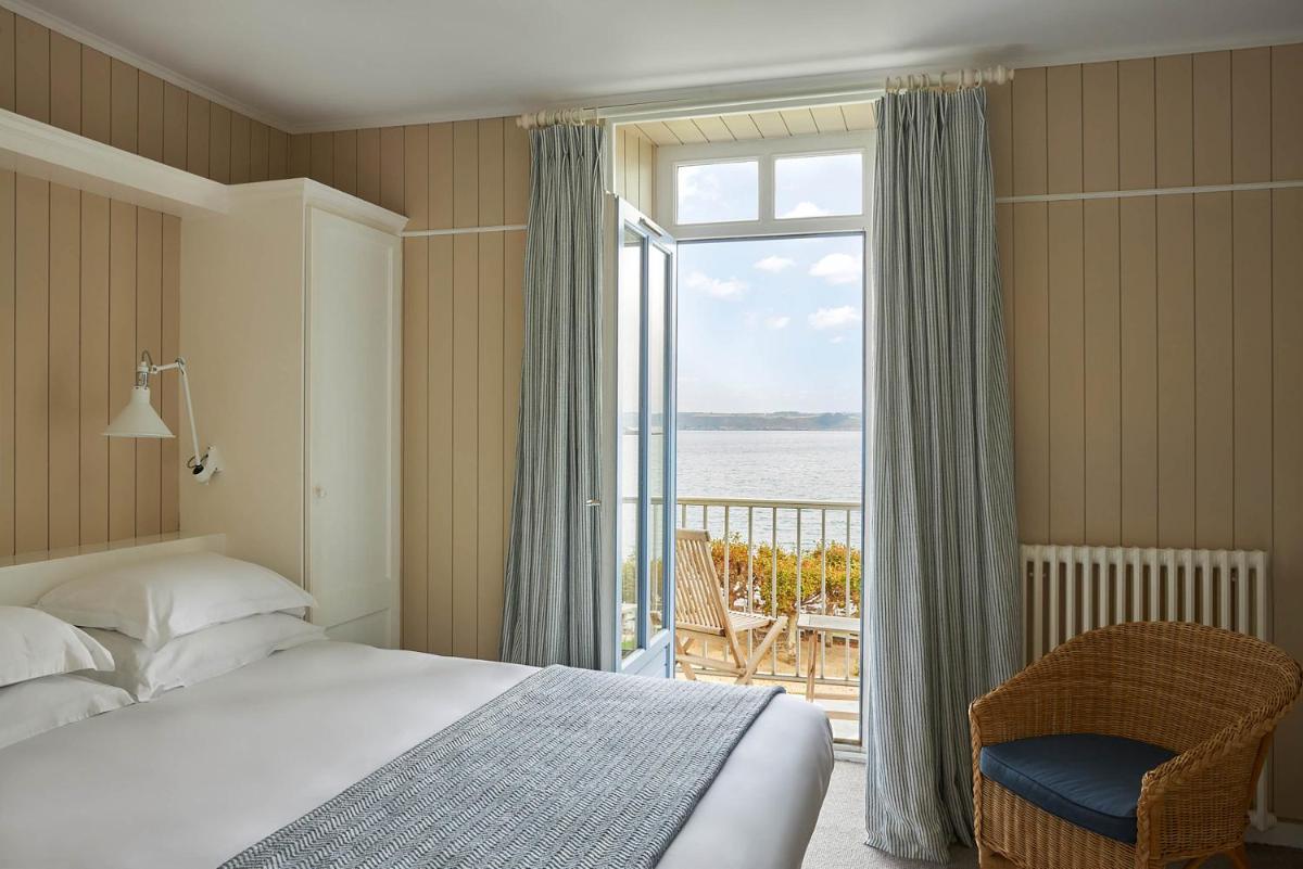Un ou plusieurs lits dans un hébergement de l'établissement Le Grand Hotel des Bains & Spa - Bretagne