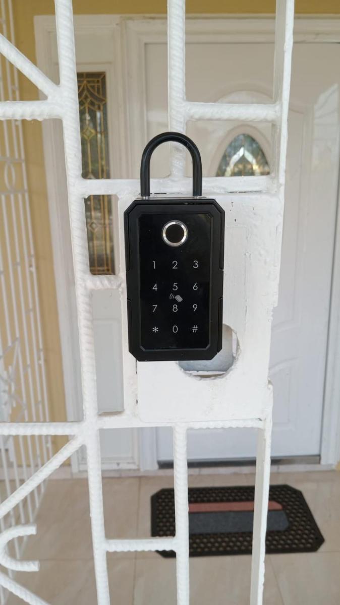 St Bess Comfort Style - Housity