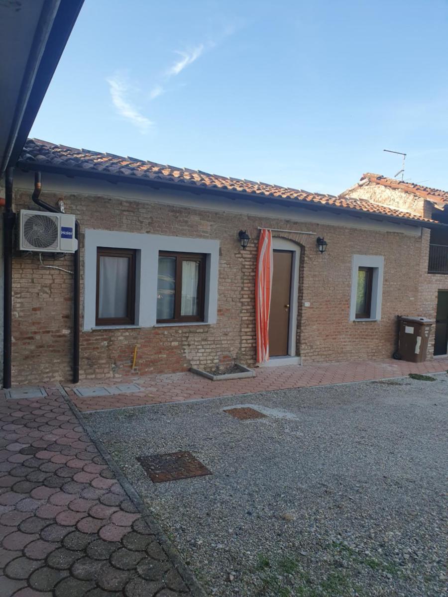 B&B la casetta di Folignano - Housity