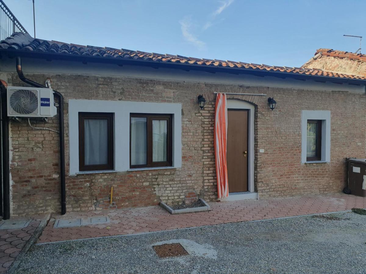B&B la casetta di Folignano - Housity