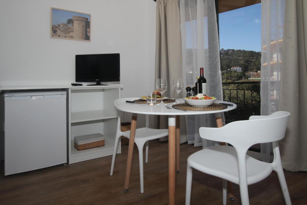 Apartamentos El Sol II - Housity