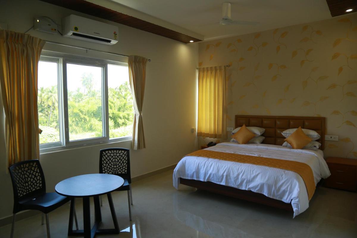 THE RIVIERA - Housity