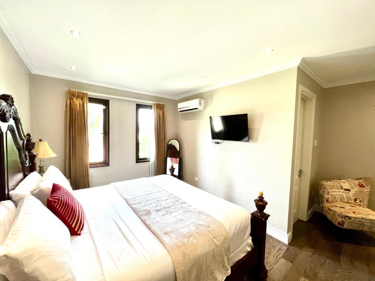 Pandora Luxury Mansion In Port of Spain - Housity