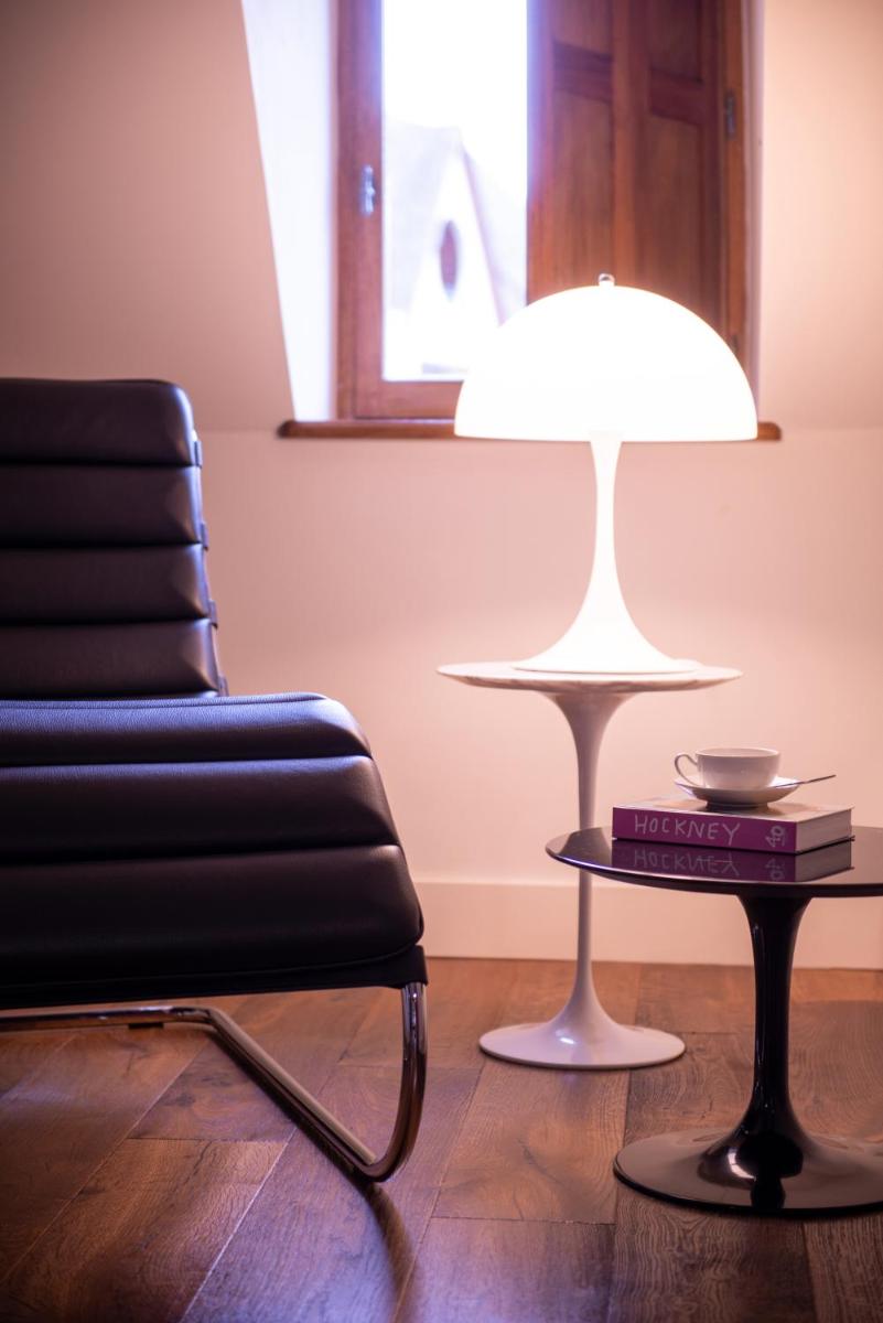 Coin salon dans l'établissement L'Hôtel