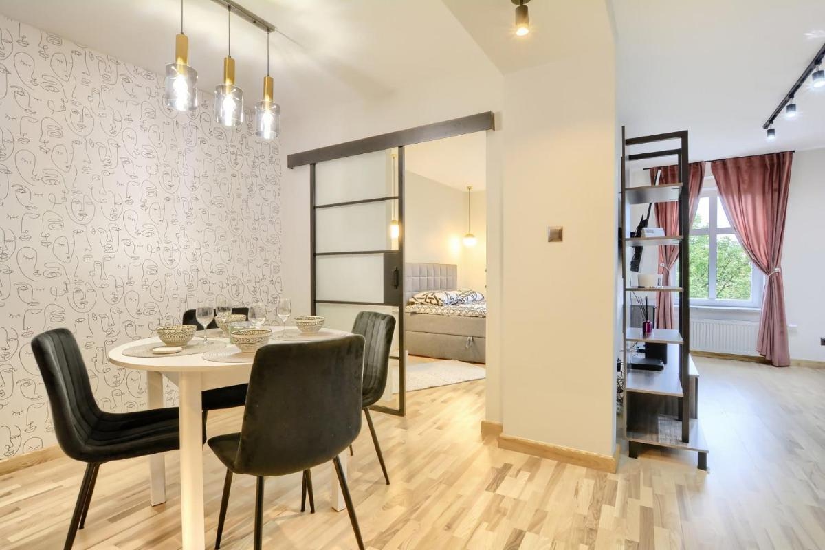 Apartament w sercu Kamiennej Góry - Hizvo