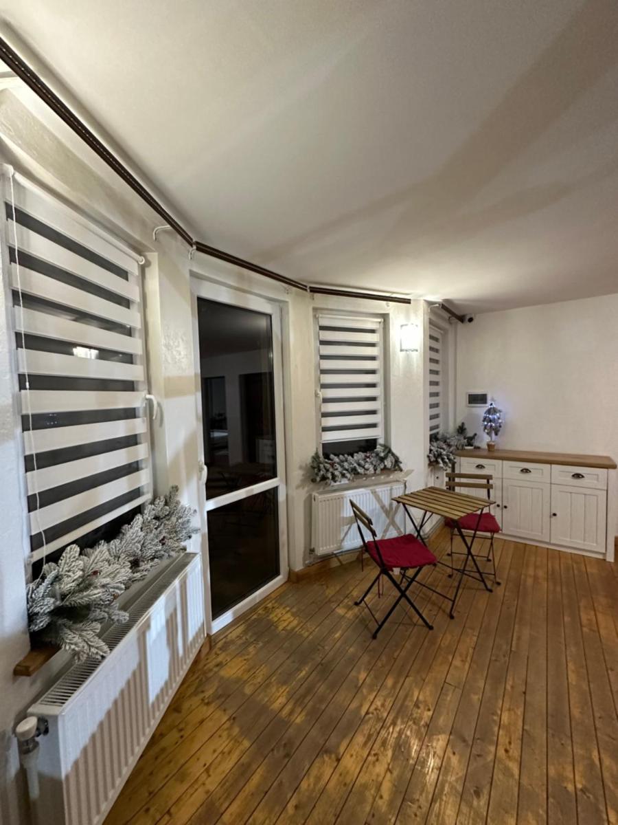 HOTEL BOBROvski - Housity
