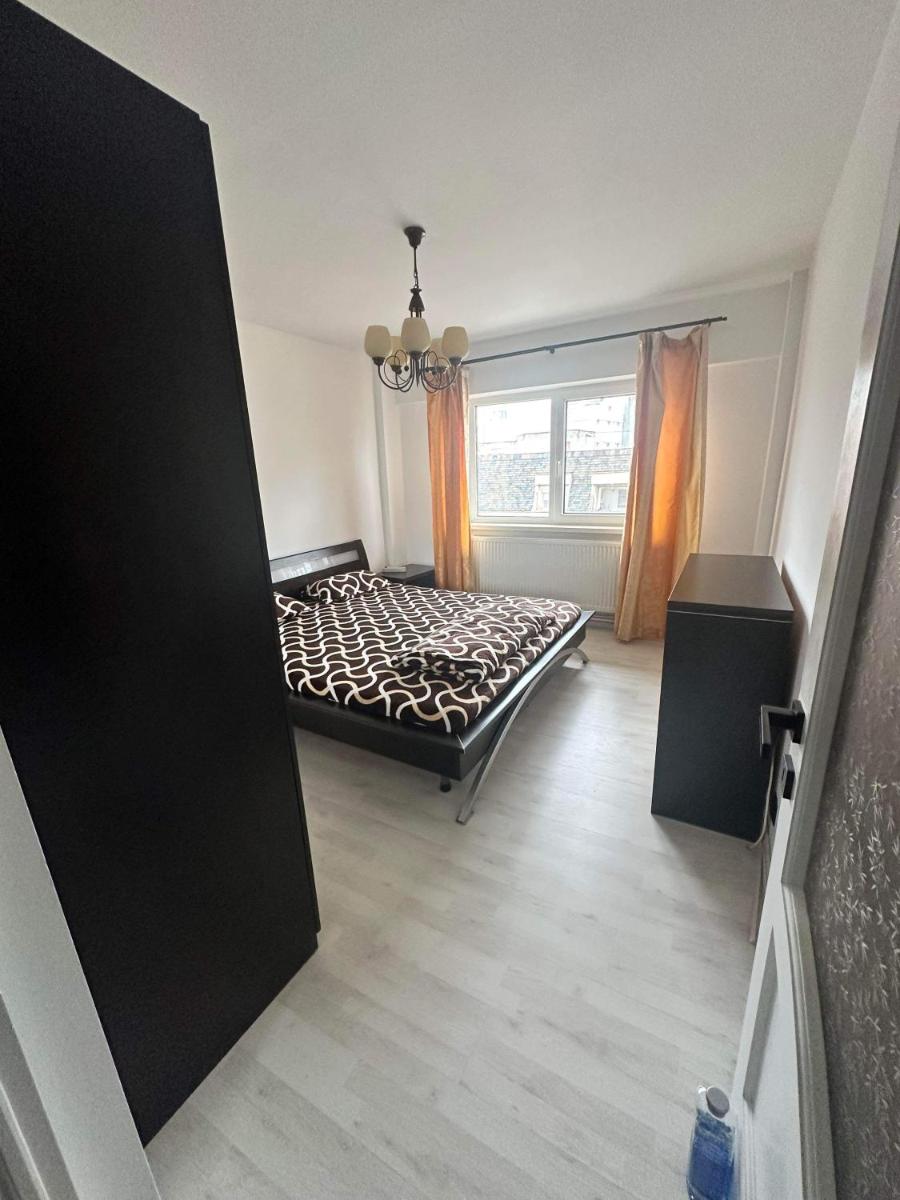 Apartament ultracentral - Housity
