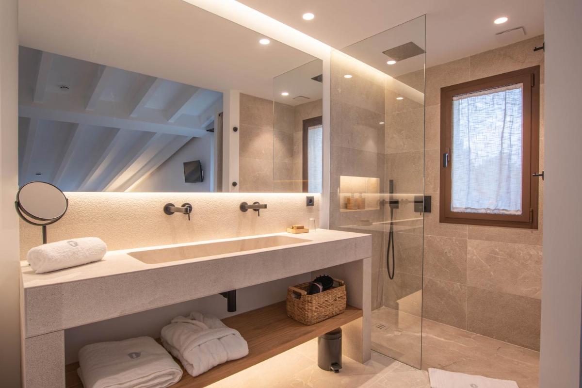 Fincahotel Treurer - Olive Grove & Grand House - Adults Only - Housity