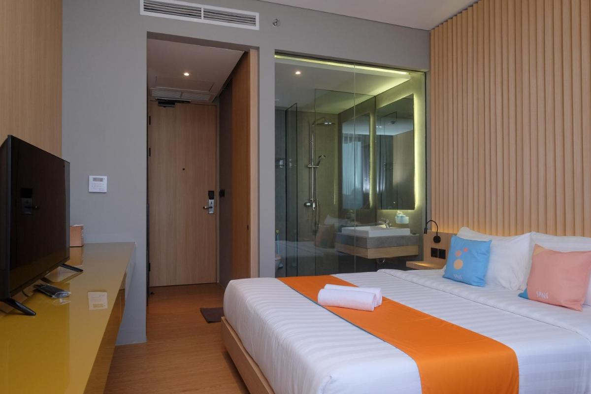 Sans Hotel RG Living Jogja by RedDoorz - Housity