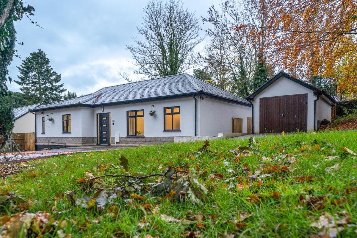 NEW Luxury family/dog-friendly countryside retreat - Housity