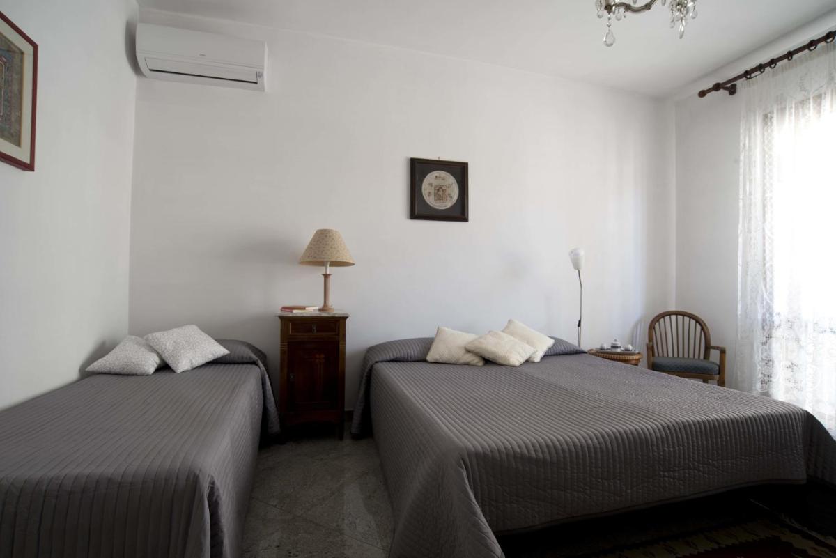 Relais Chiesa Madre - Rooms and Apartments - Housity