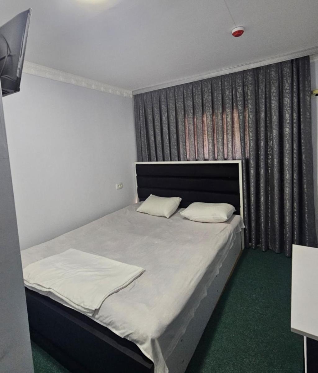 Bahra Hotel - Housity
