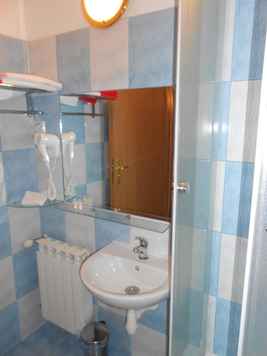 Hotel As - Housity