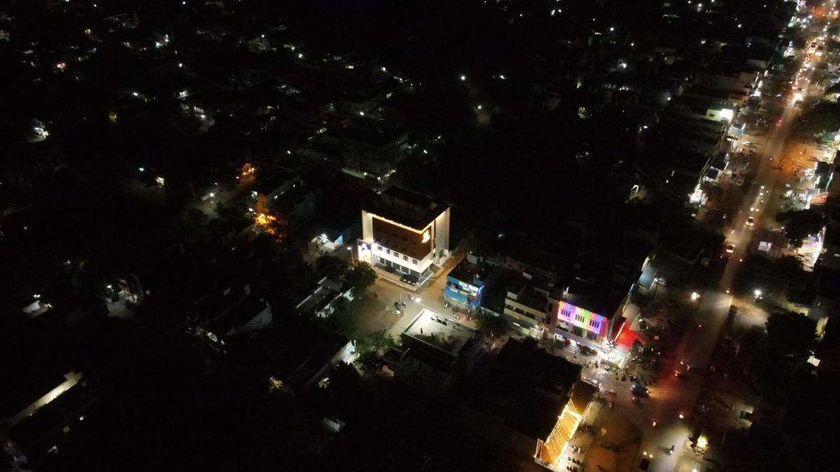 Hotel Merrytale - Housity