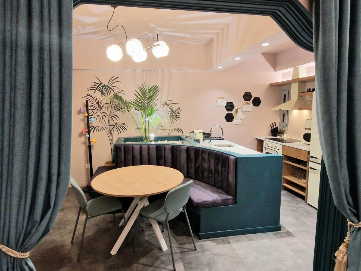 Secret Garden Downtown - Housity