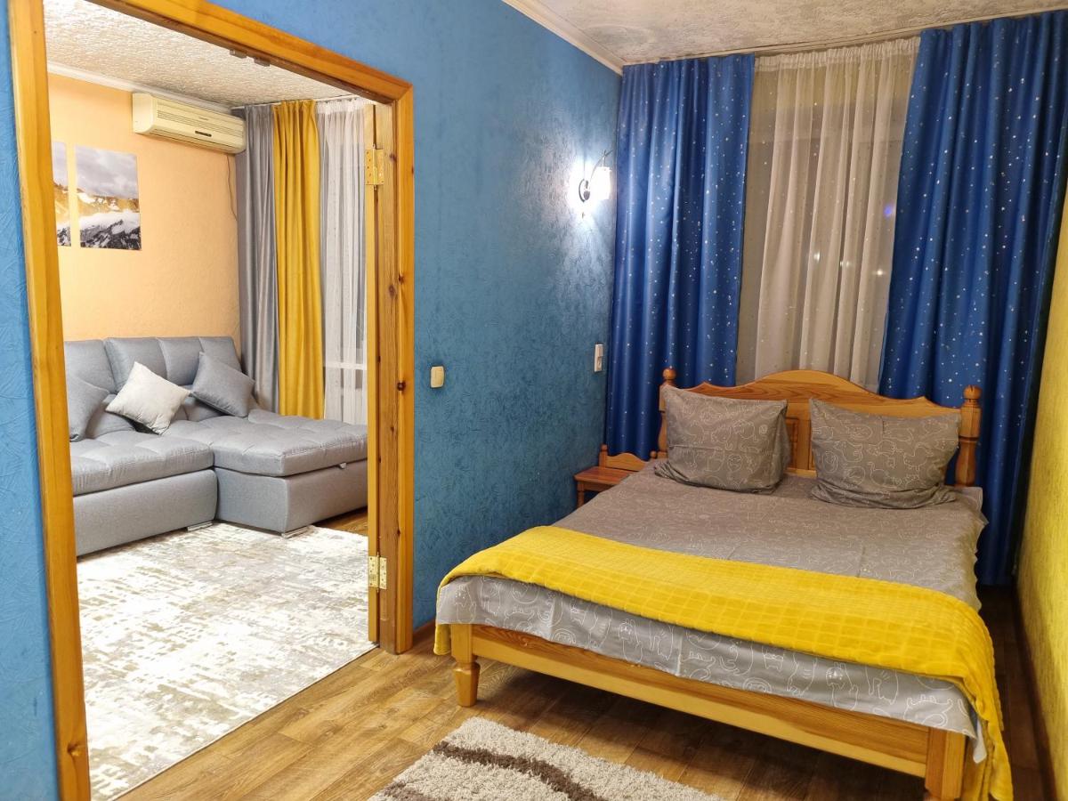 Apartamenty naprotiv dvortsa sporta - Housity