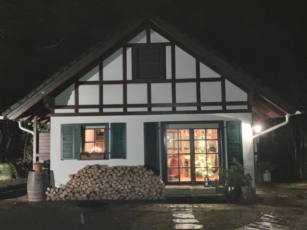 Haus am Wald - Housity