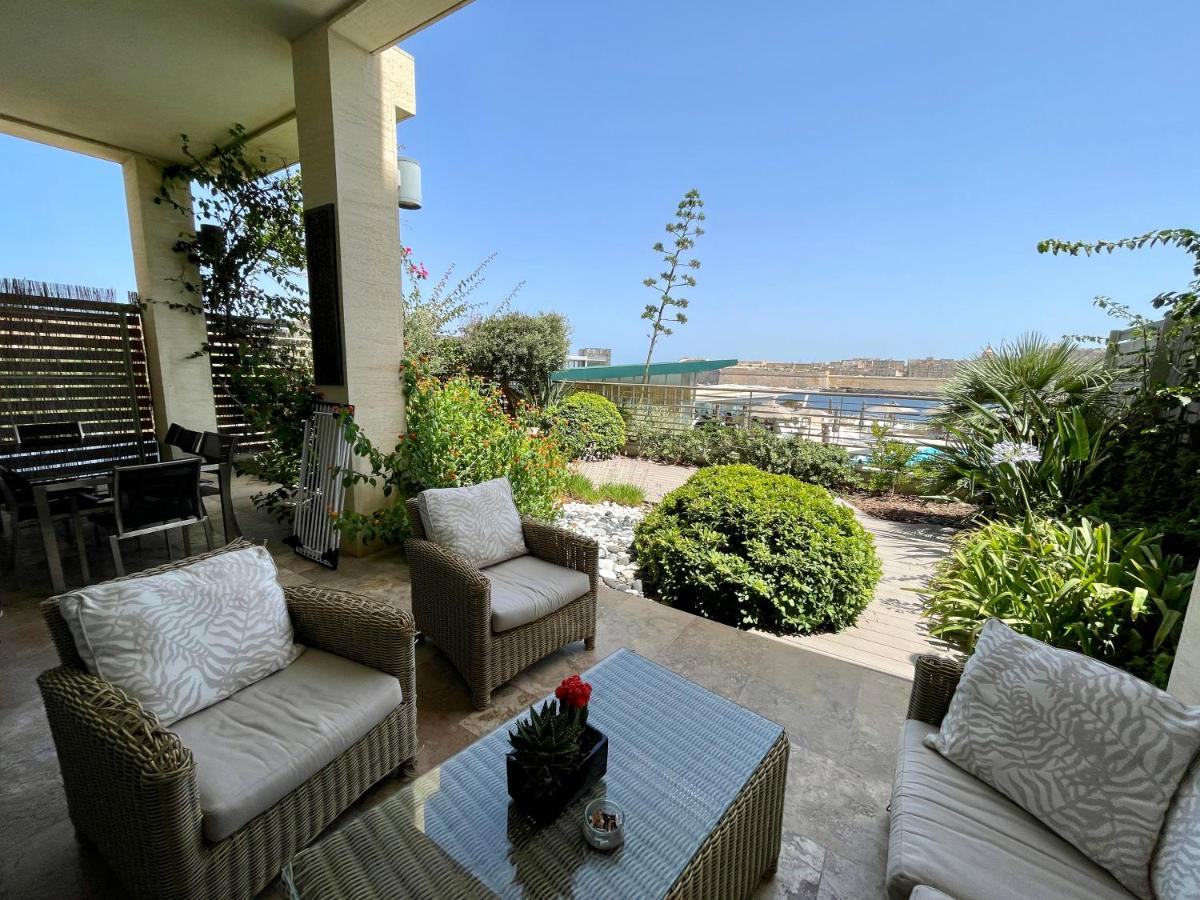 Suitetrails - Luxury Apartment facing Valletta