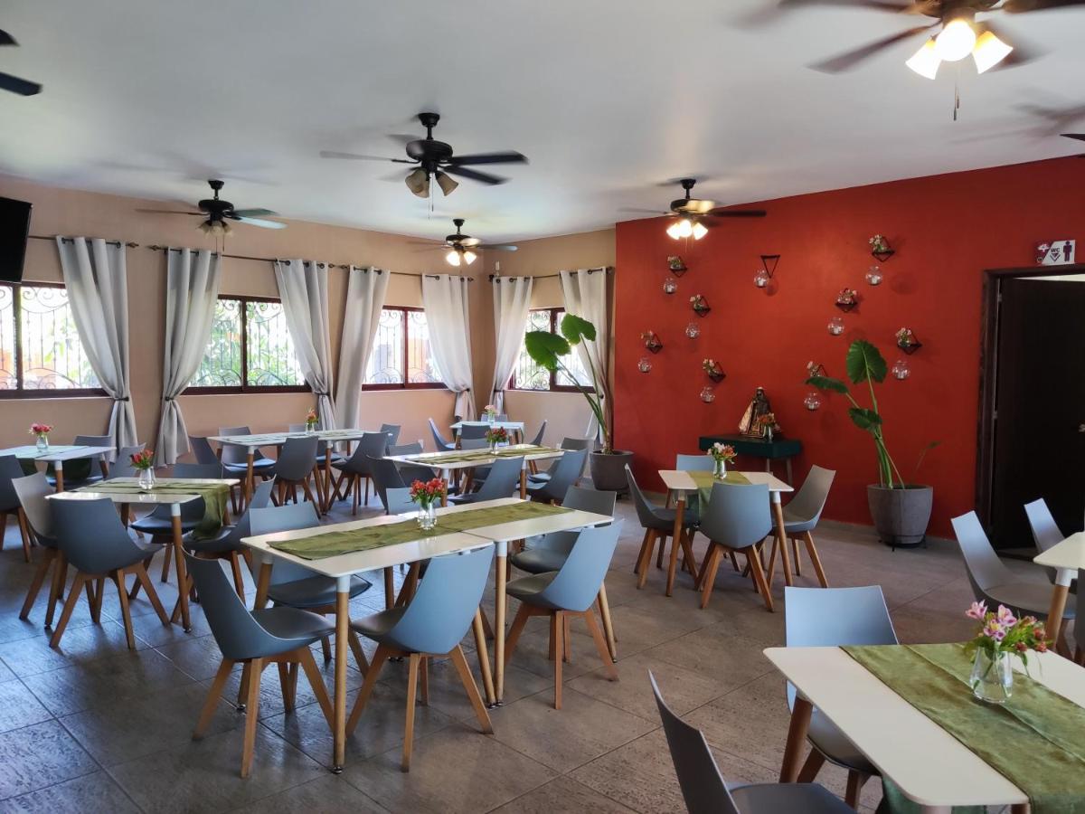 Hotel Delicias Tequila - Housity