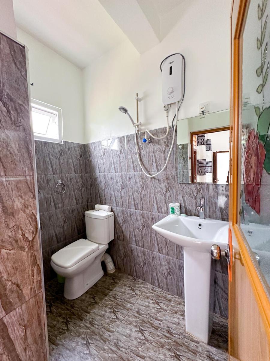 Heaven Hills Guest House - Housity