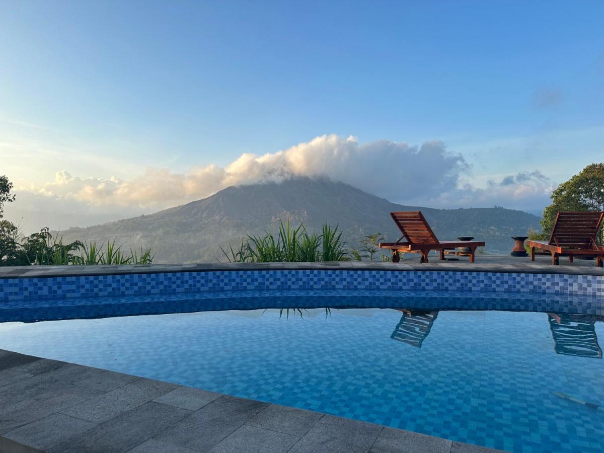 Pinggan Cliff - Housity