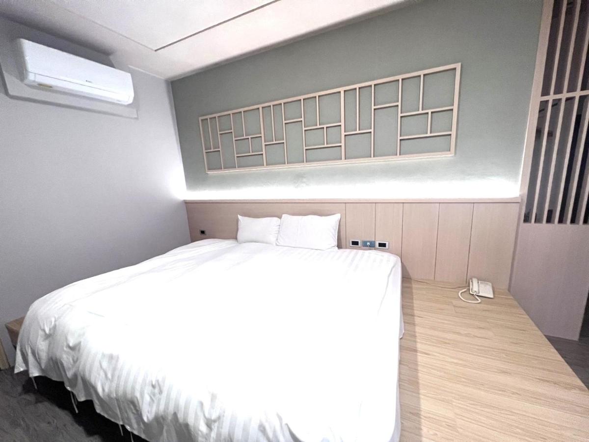 AOIKE Hot Spring Hotel - Housity