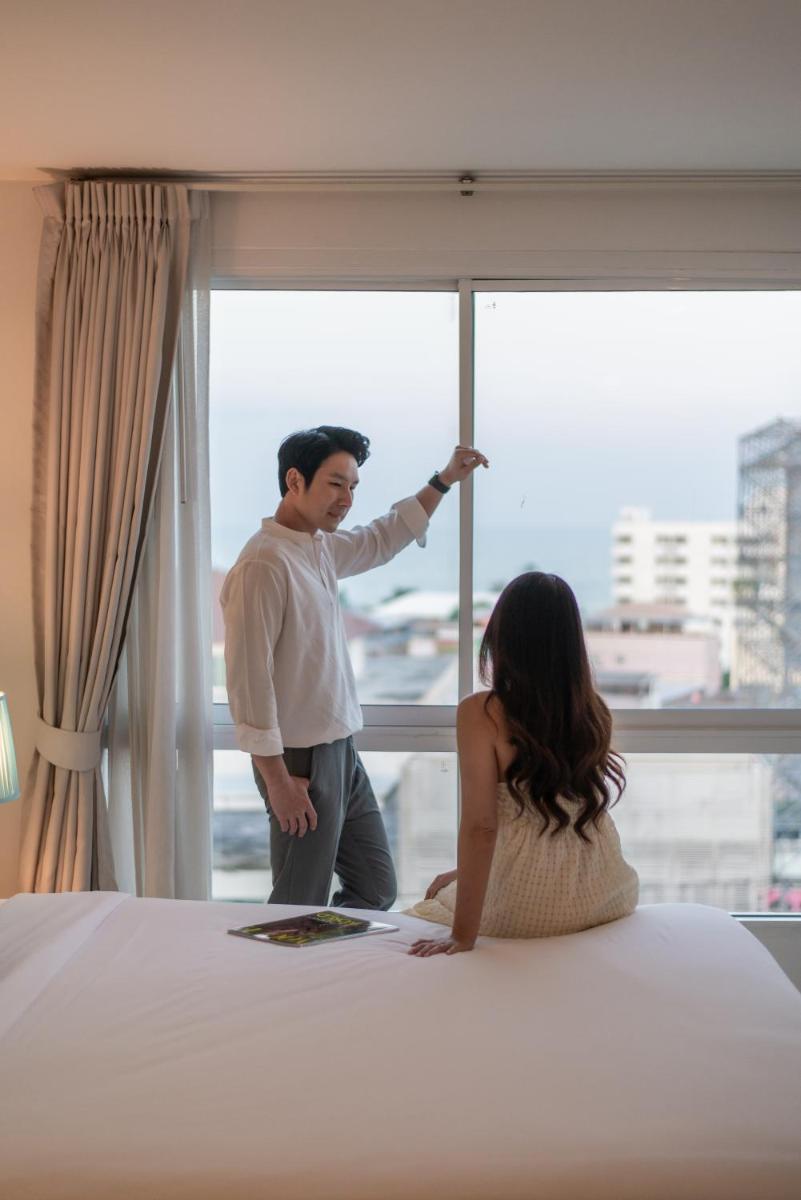 Royal Pavilion Hua Hin - Housity