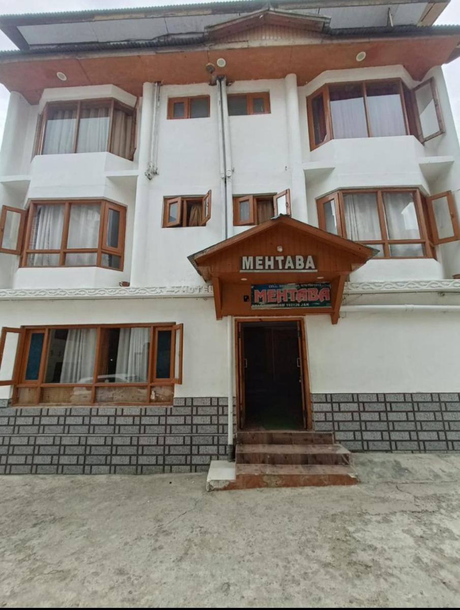Hotel Mehtaba - Housity