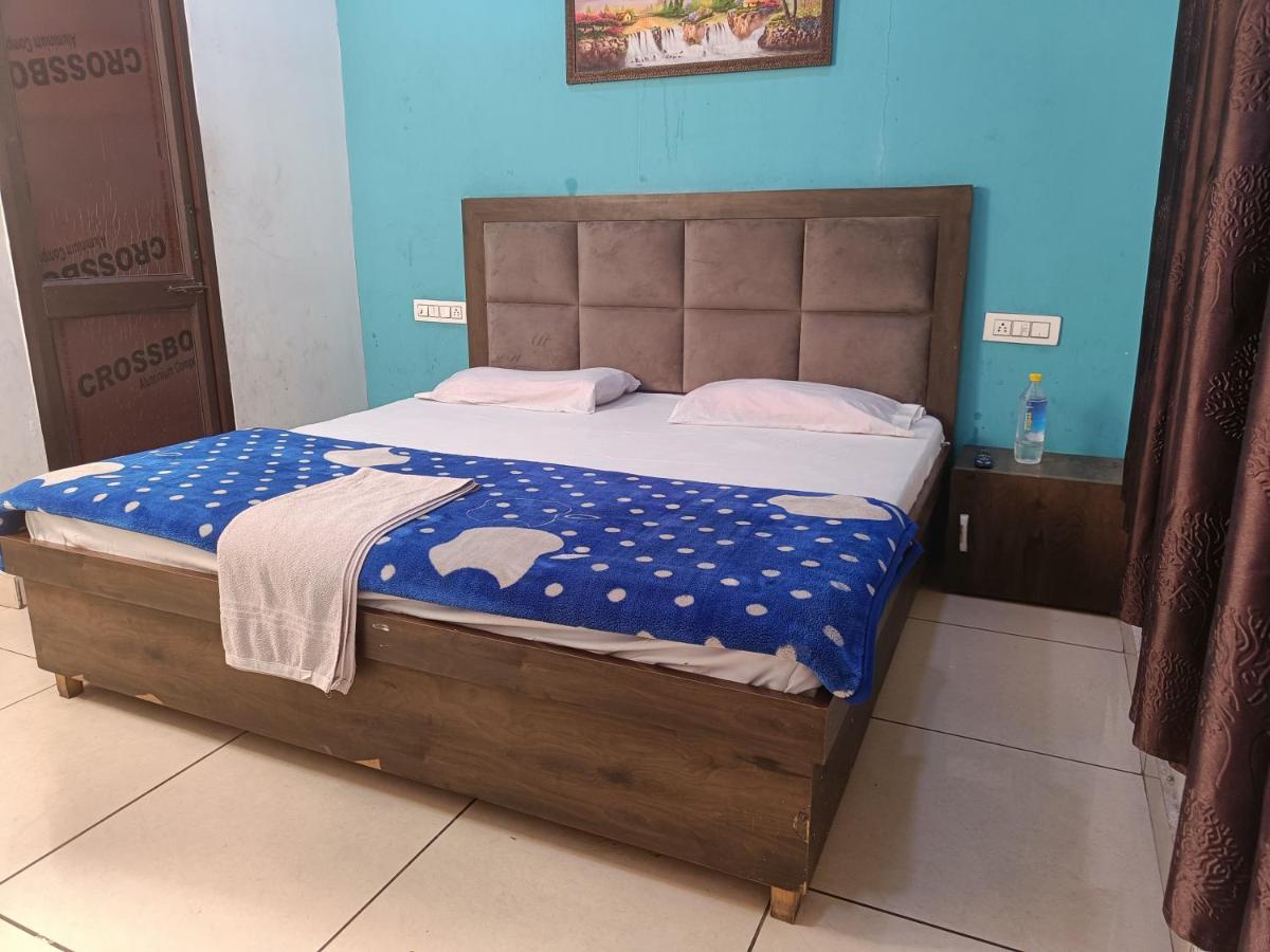 Smart Guest House - Housity