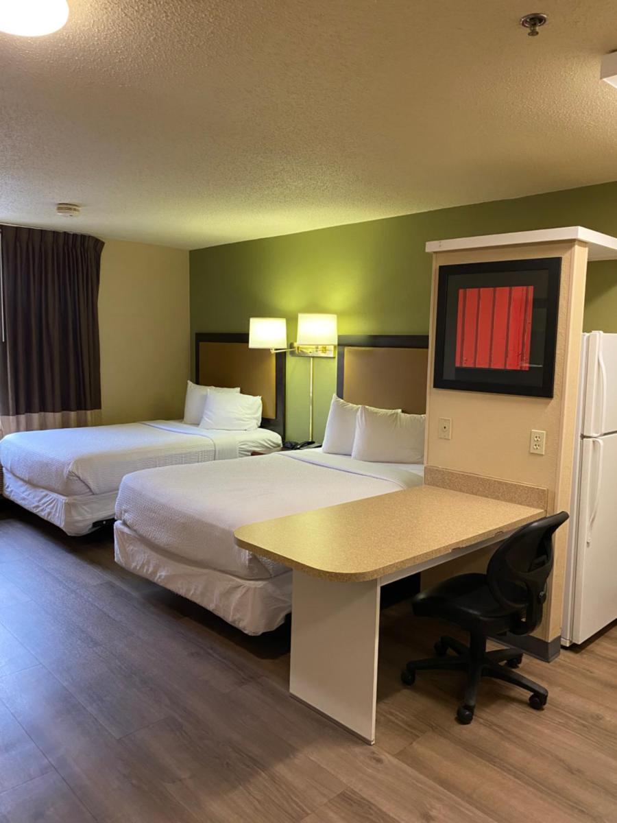 Suburban Studios Auburn Hills - Detroit - Housity
