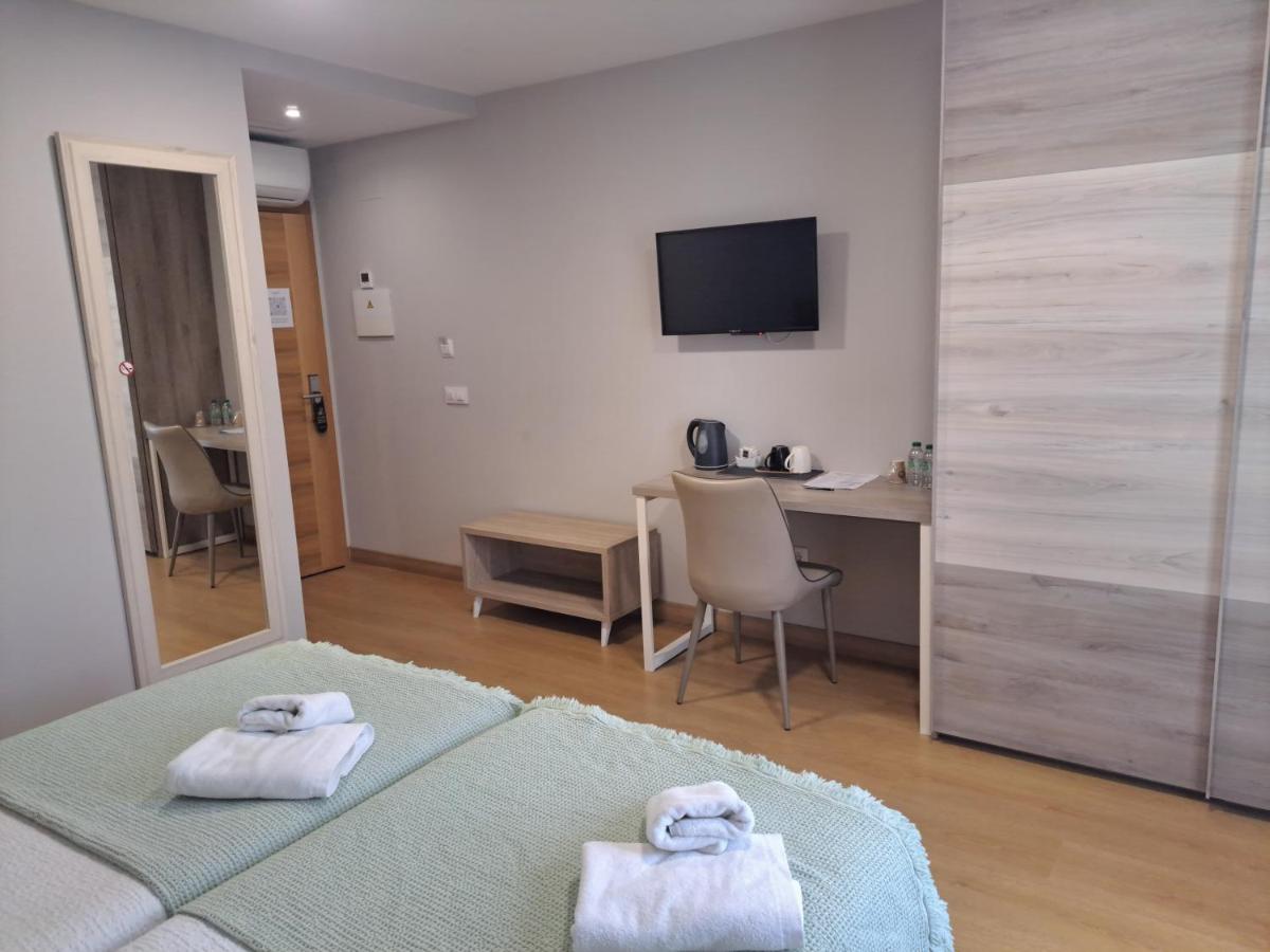 Hotel Roquiño - Housity