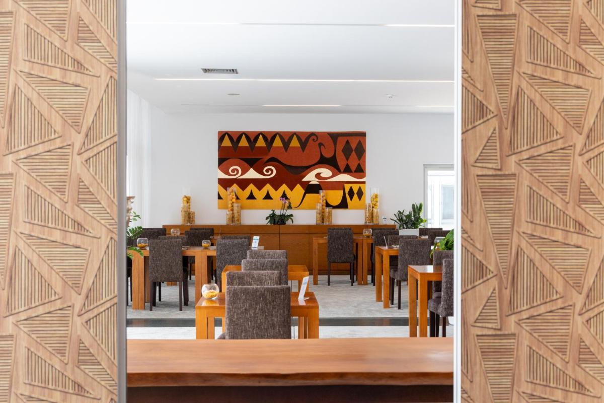 Uma área de estar em Boticas Hotel Art & SPA