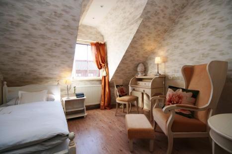 Landhotel Kern - Housity