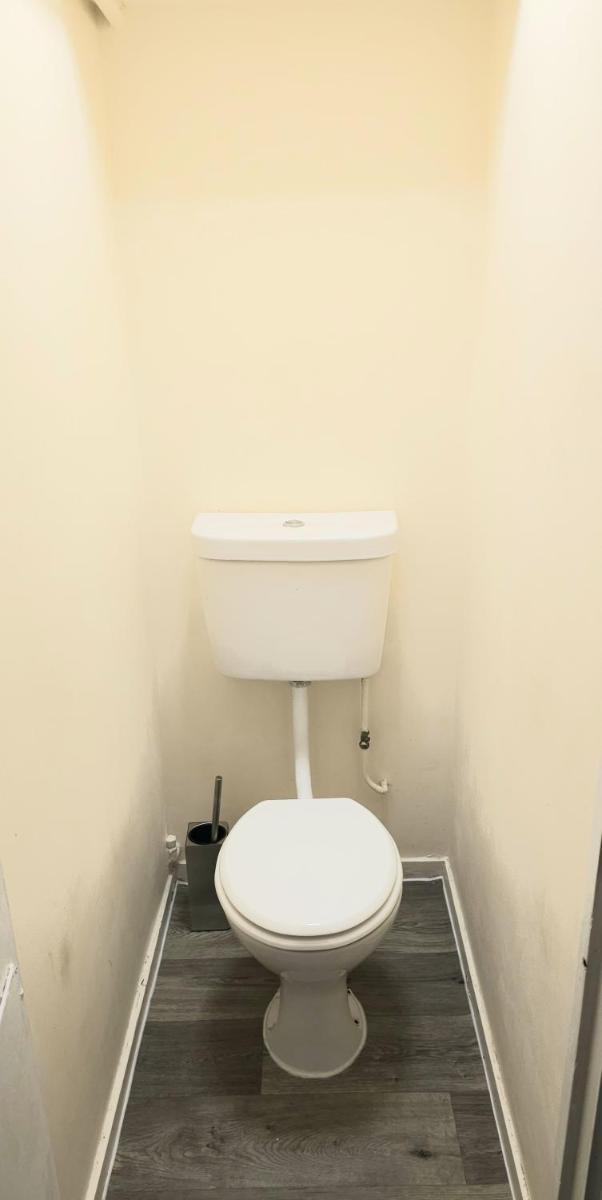 single room close to the city - Housity