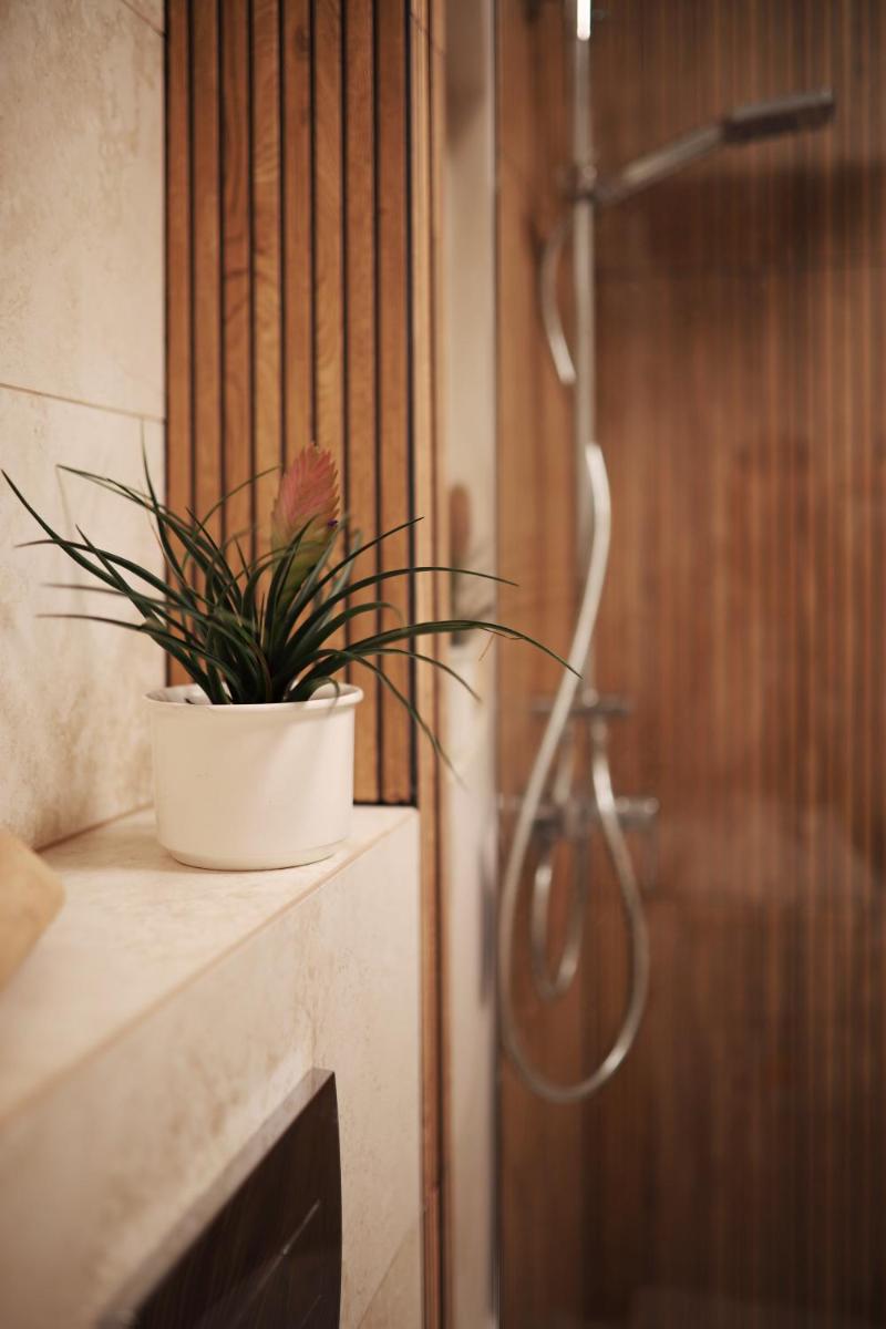 APARTAMENT Pod Lasem Jedlina Zdrój - Housity