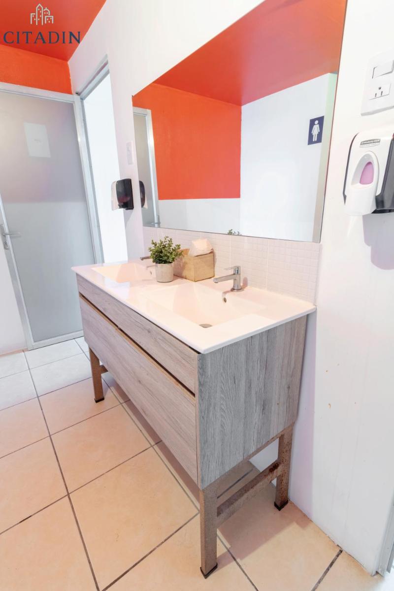 Hotel Citadin Zona 4 - Housity