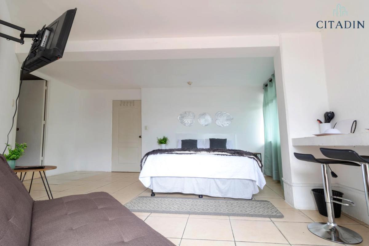 Hotel Citadin Zona 4 - Housity