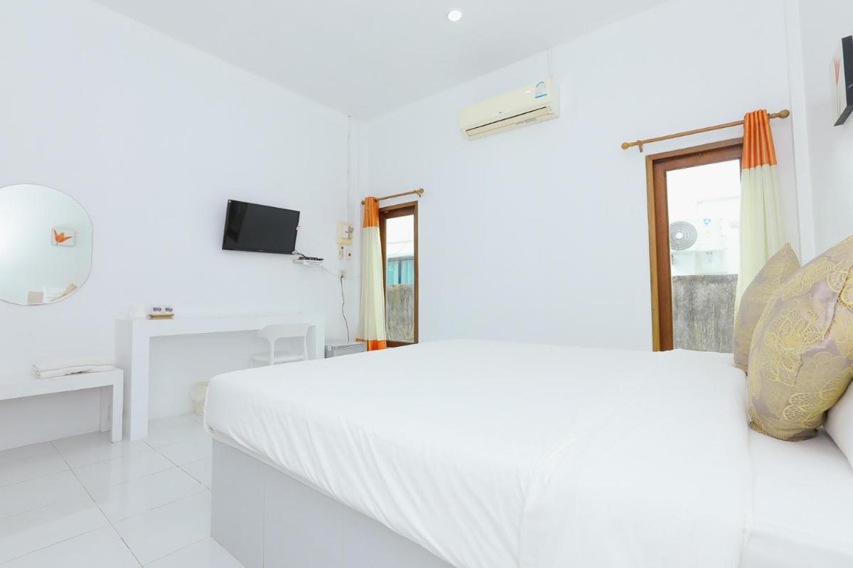 เพลินพฤกษารีสอร์ท - Housity