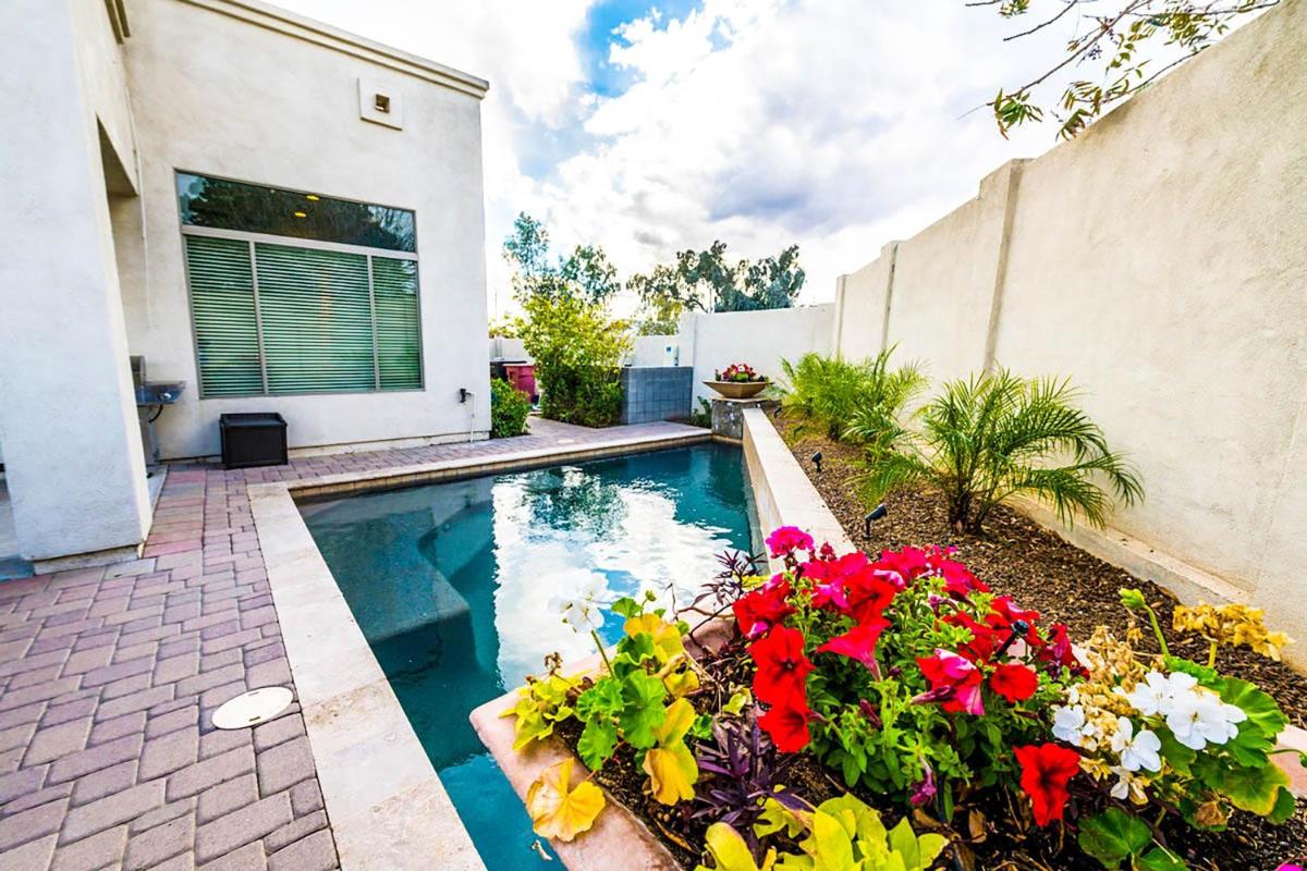 Pueblo Viejo by AvantStay Artsy Oasis w Pool Rooftop Games - Near Old Town - Housity
