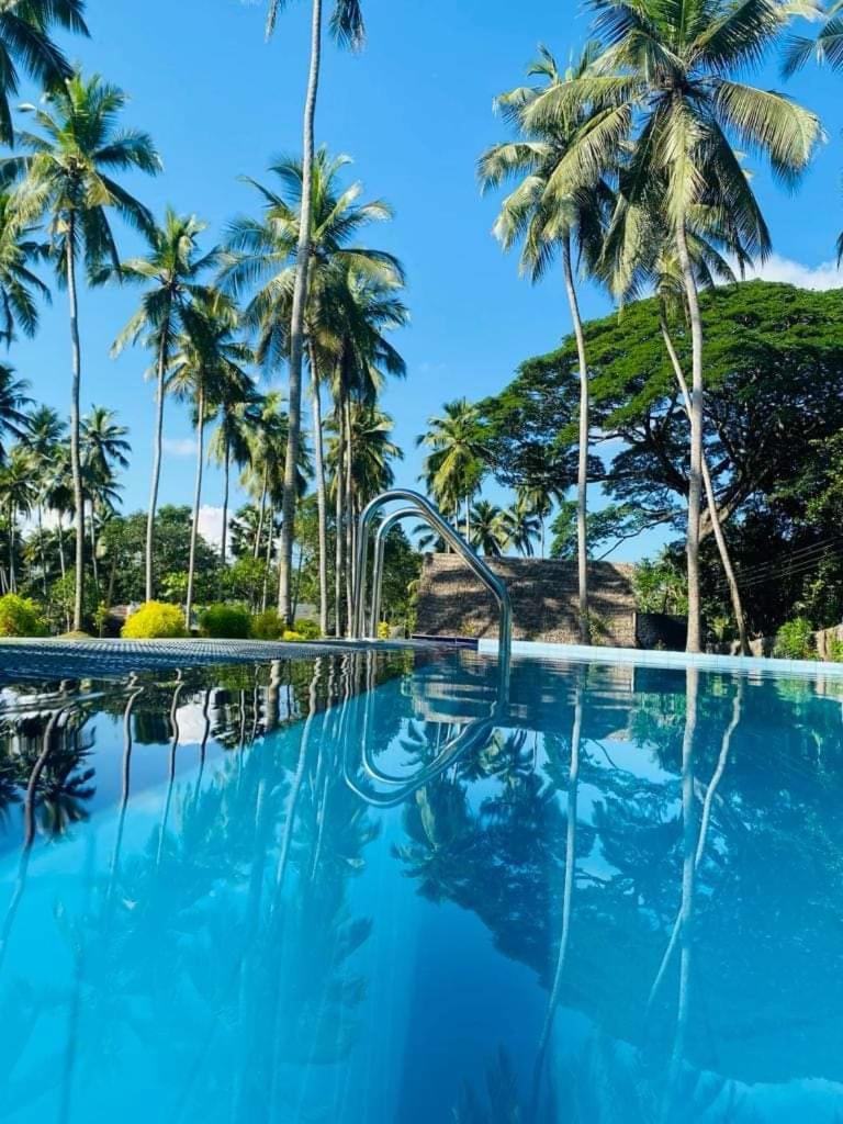 Deduru Cabana Nature Resort - Housity