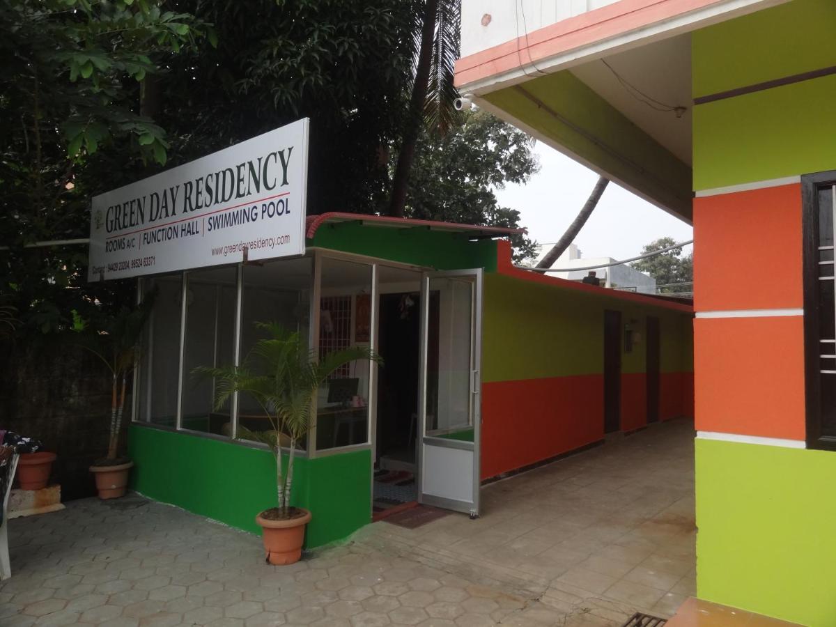 Paradise Greenday Residency - Housity