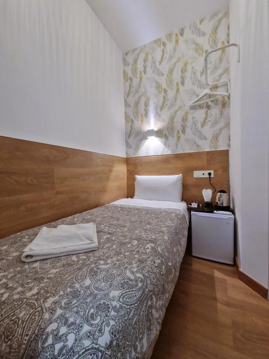 Hostal A Nuestra Senora de La Paloma - Housity