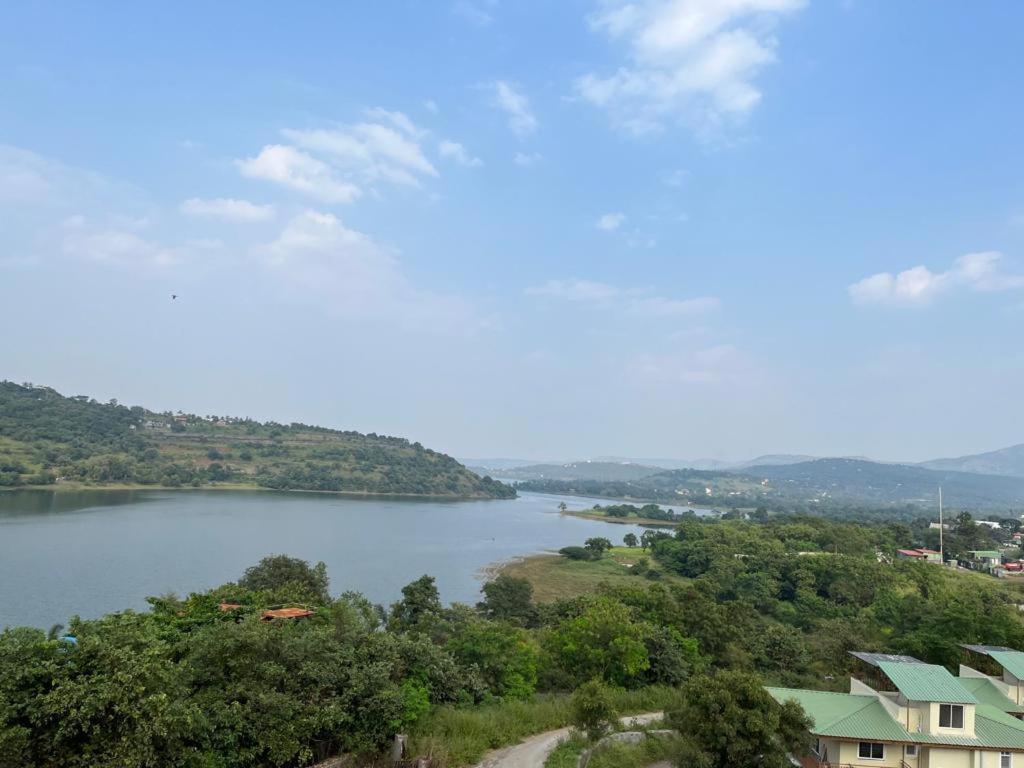 Nirvana Farm - Housity
