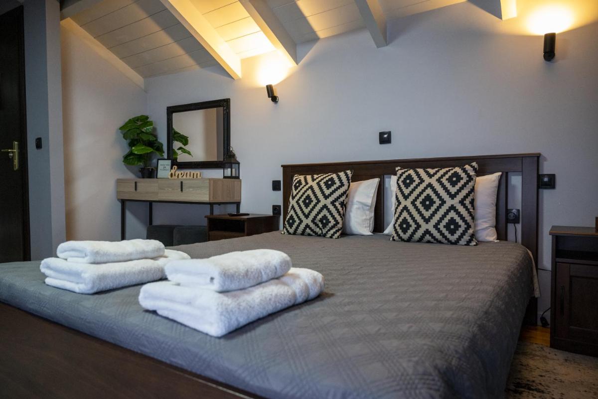 Deisisroom nafplio poseidon - Housity