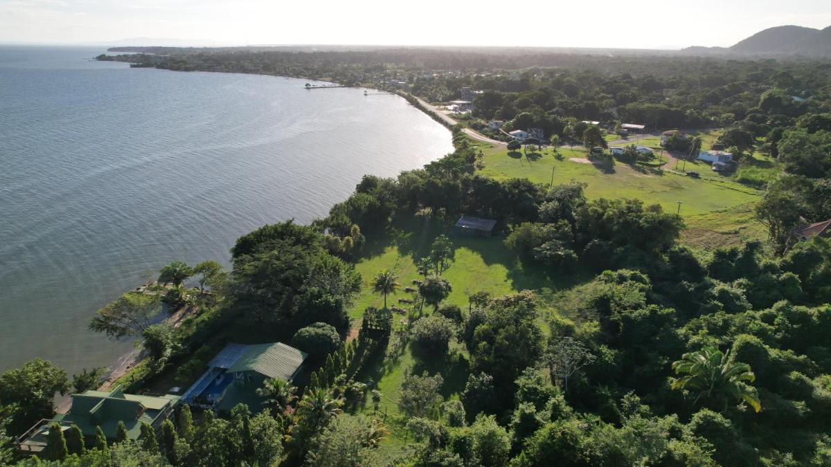 Belize Bay Estate - Housity