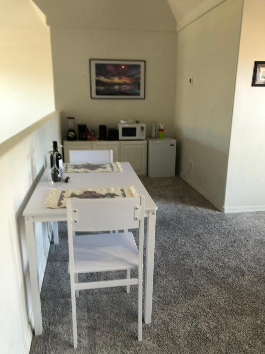 2 master suites and loft with kitchenette in upper level within our shared townhome - Housity