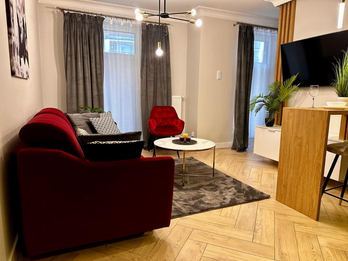 Apartamenty Kielce- APARTAMENT RUBIN przy zalew kielecki, faktura, parking, centrum - Housity