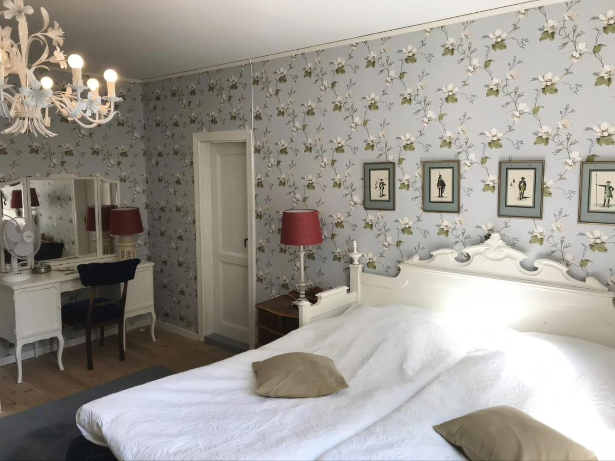 Gamla Badhuset - Housity