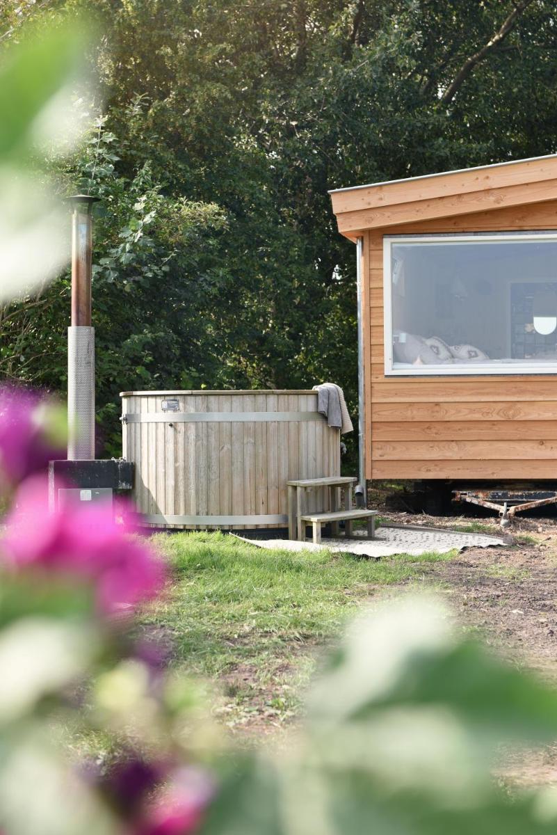 Smûk Tiny - Housity