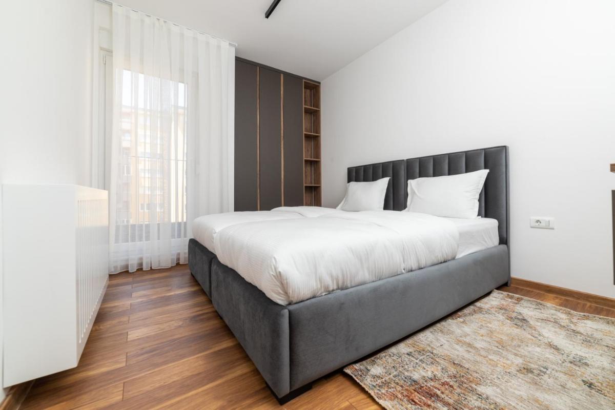 Emery Apartments - Hizvo